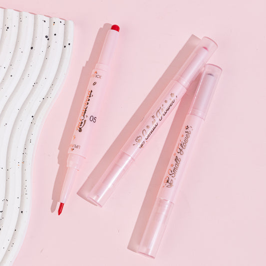 LABIAL EN BARRA/ DELINEADOR PARA LABIOS 2EN1 REF: LAYX2484