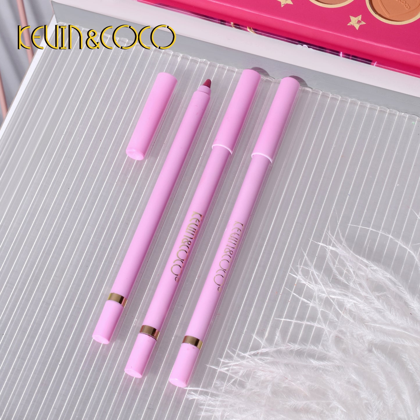 Kit de Maquillaje Completo Sombra + Labial Liquido – Kevin & Coco REF:KC231453