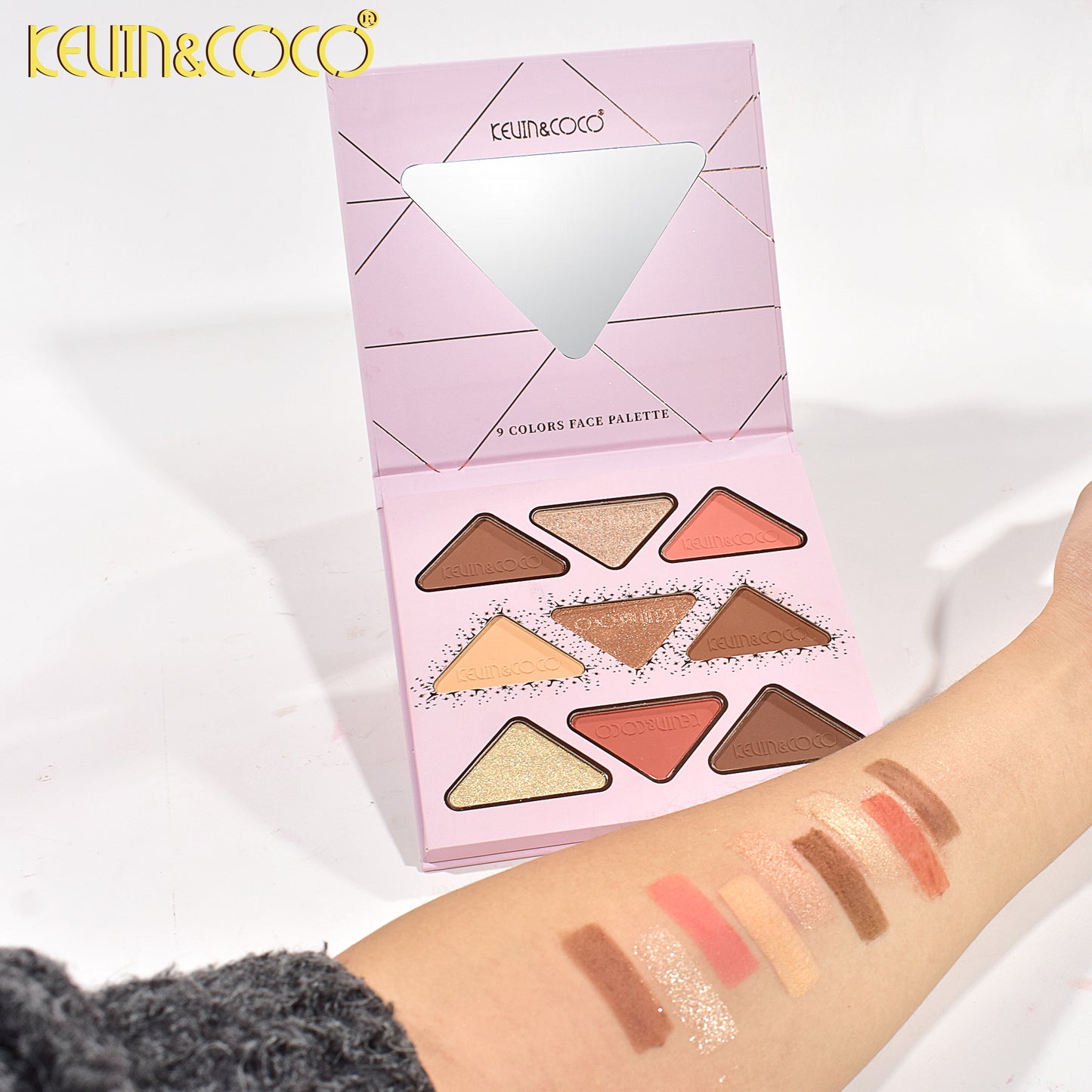 PALETA DE MAQUILLAJE KEVIN&COCO REF:KC246519