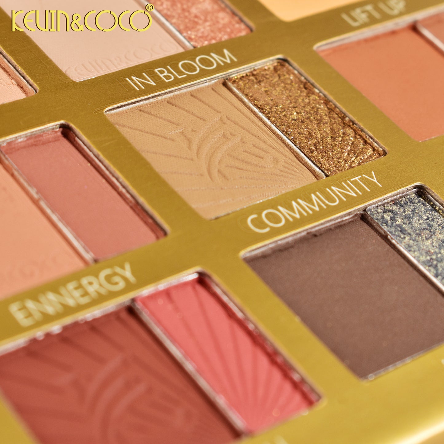 SOMBRA DE OJOS 3O TONOS KEVIN&COCO REF:KC248469