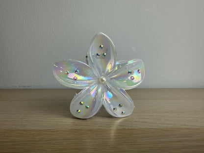 Pinza para cabello flor metalizada REF:JWS-3608